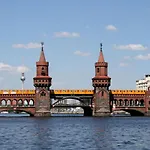 Apartment 33 L - 8 Rooms, 3 Baths, 190qm *