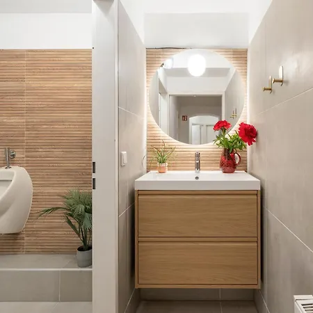 Apartmán 33 L - 8 Rooms, 3 Baths, 190qm *