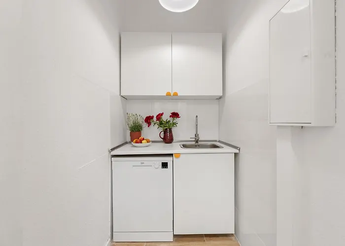 33 L - 8 Rooms, 3 Baths, 190qm Berlín