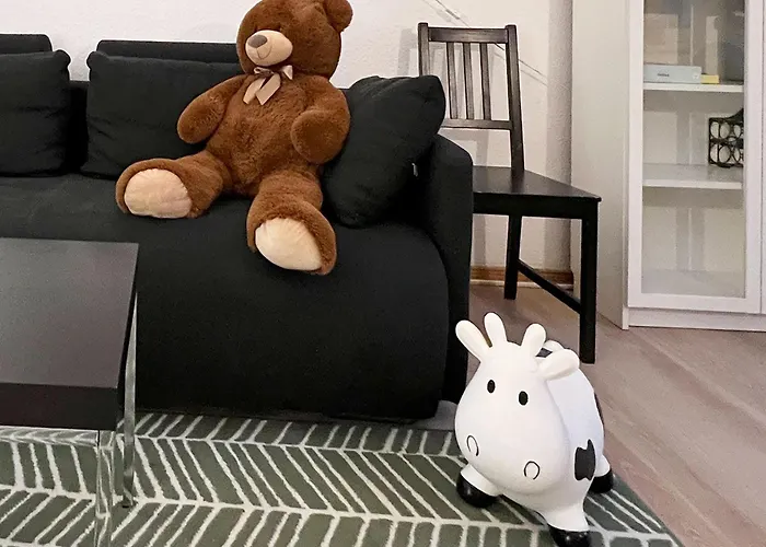 アパート 33 L - 8 Rooms, 3 Baths, 190qm *