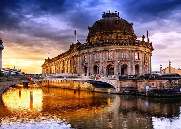 Apartamento 33 L - 8 Rooms, 3 Baths, 190qm Berlín