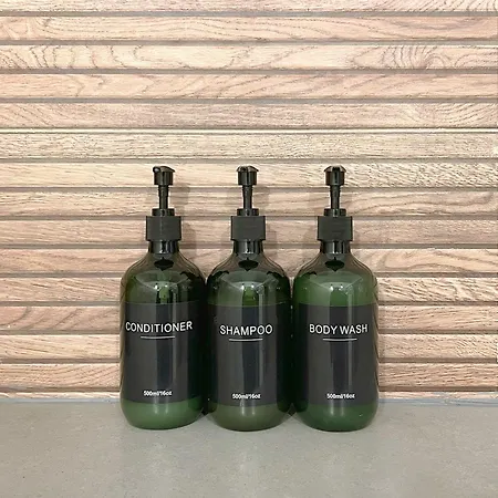 33 L - 8 Rooms, 3 Baths, 190qm Daire