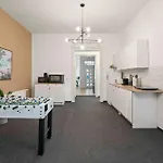 33 L - 8 Rooms, 3 Baths, 190qm * Берлин