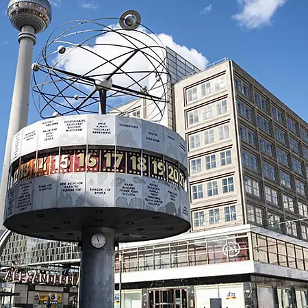 33 L - 8 Rooms, 3 Baths, 190qm *